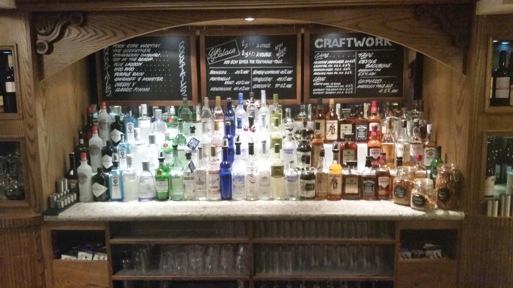 The Three Tuns Wetherspoon Отель Тирск